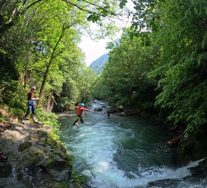 Canyoning dans les Pyrnes Arigeoises - France Occitanie Arige